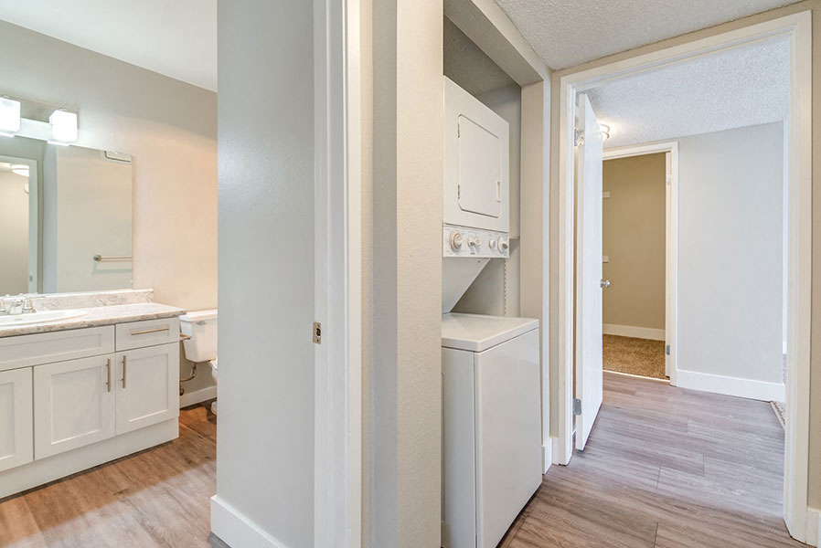 Presidio At Rancho Del Oro Apartments