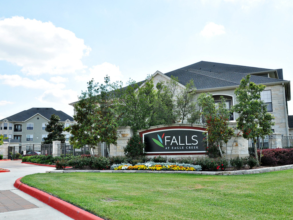 Falls at Eagle Creek Apartments, 9702 North Sam Houston Parkway East