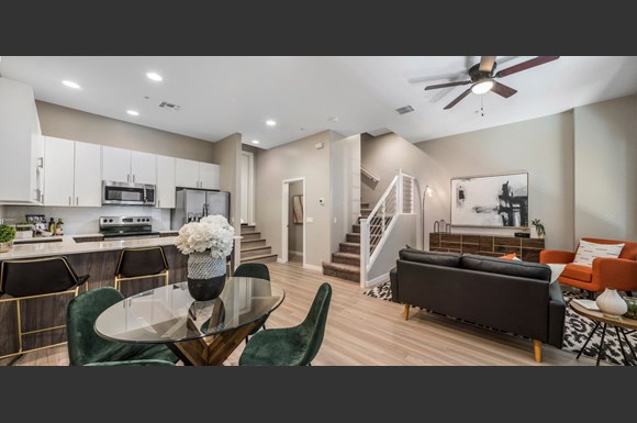 Monarch Luxury Townhomes Virtual In Person Tours Available Click Video Button Next To Photos 2335 E Utopia Rd Phoenix Az Rentcafe