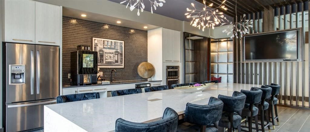 Kitchen With Dinning Table at Paxton Cool Springs, Franklin, Tennessee