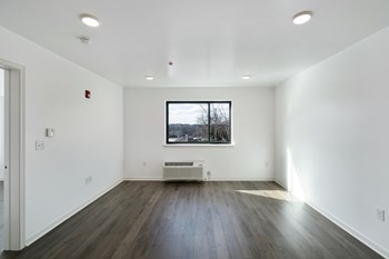 5420 Ridge Avenue Studio-2 Beds Apartment for Rent - Photo Gallery 6
