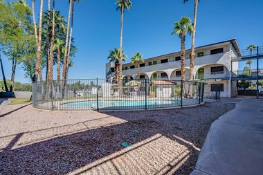 2912 E Indian School Rd Studio-1 Bed Apartment for Rent - Photo Gallery 20