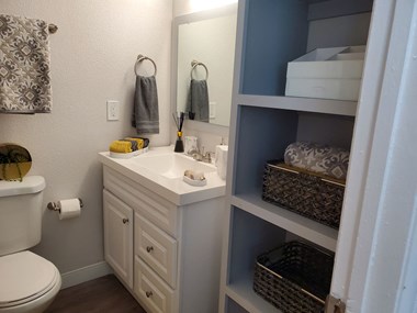 2912 E Indian School Rd Studio-1 Bed Apartment for Rent - Photo Gallery 8