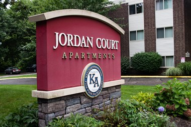 Property Signage at Jordan Court Apartments, Integrity Realty, Kent, OH