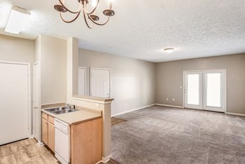 Living room Living room at Piedmont Park Apartments, Hattiesburg, 39401 - Photo Gallery 6