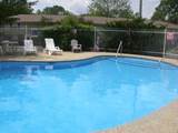 2-bedroom apartment at Lakeside At Walnut Hills Apartments in Plainfield