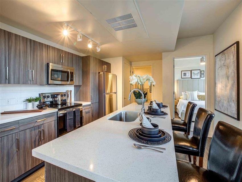 Circa Central Avenue Apartments, 1505 N. Central Avenue, Phoenix, AZ