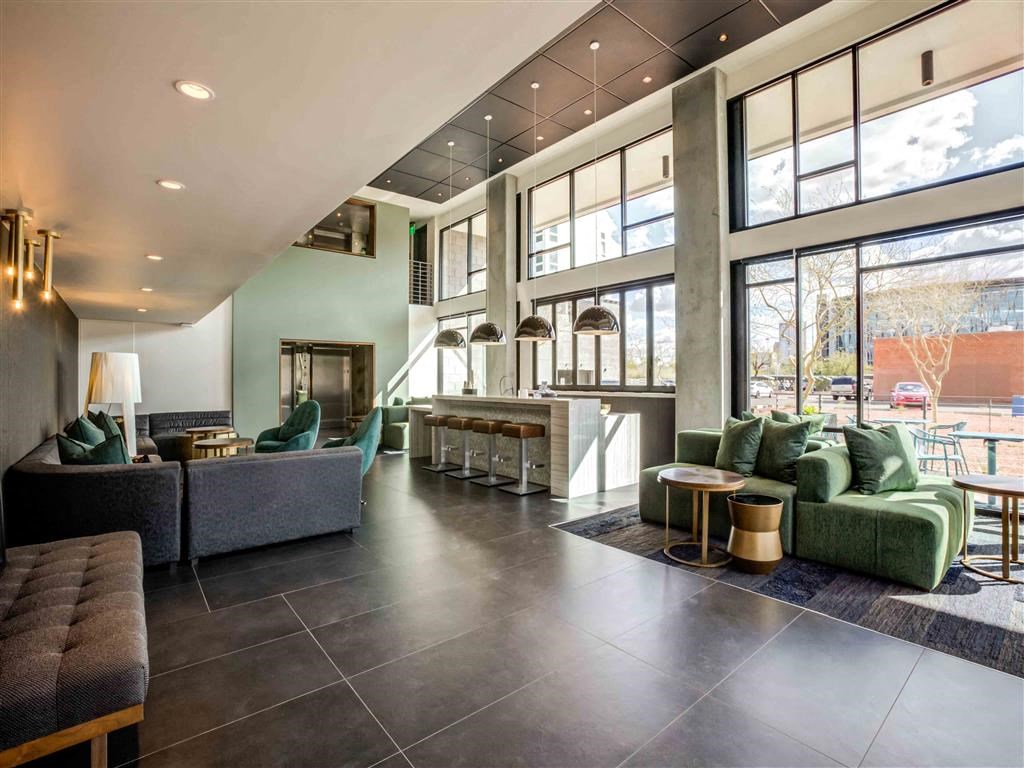 Circa Central Avenue