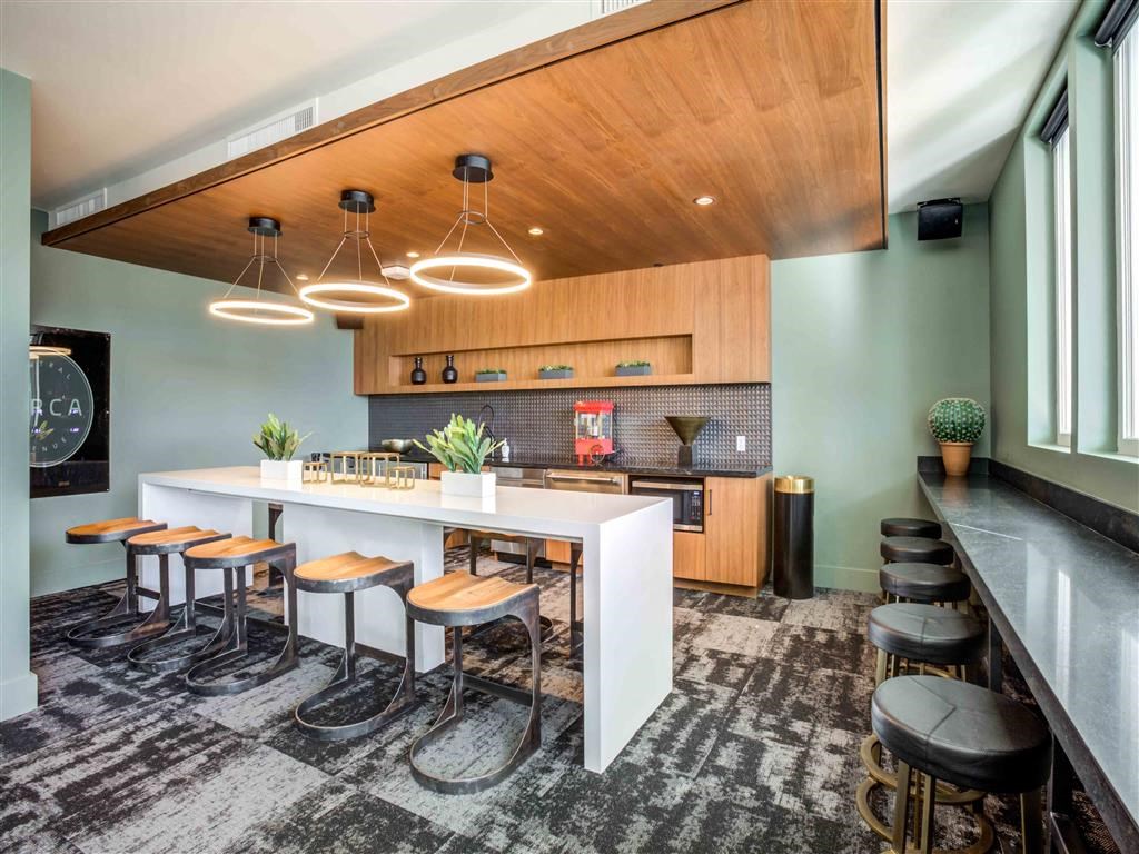 Circa Central Avenue