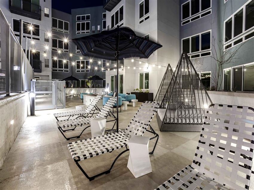 Circa Central Avenue Apartments, 1505 N. Central Avenue, Phoenix, AZ