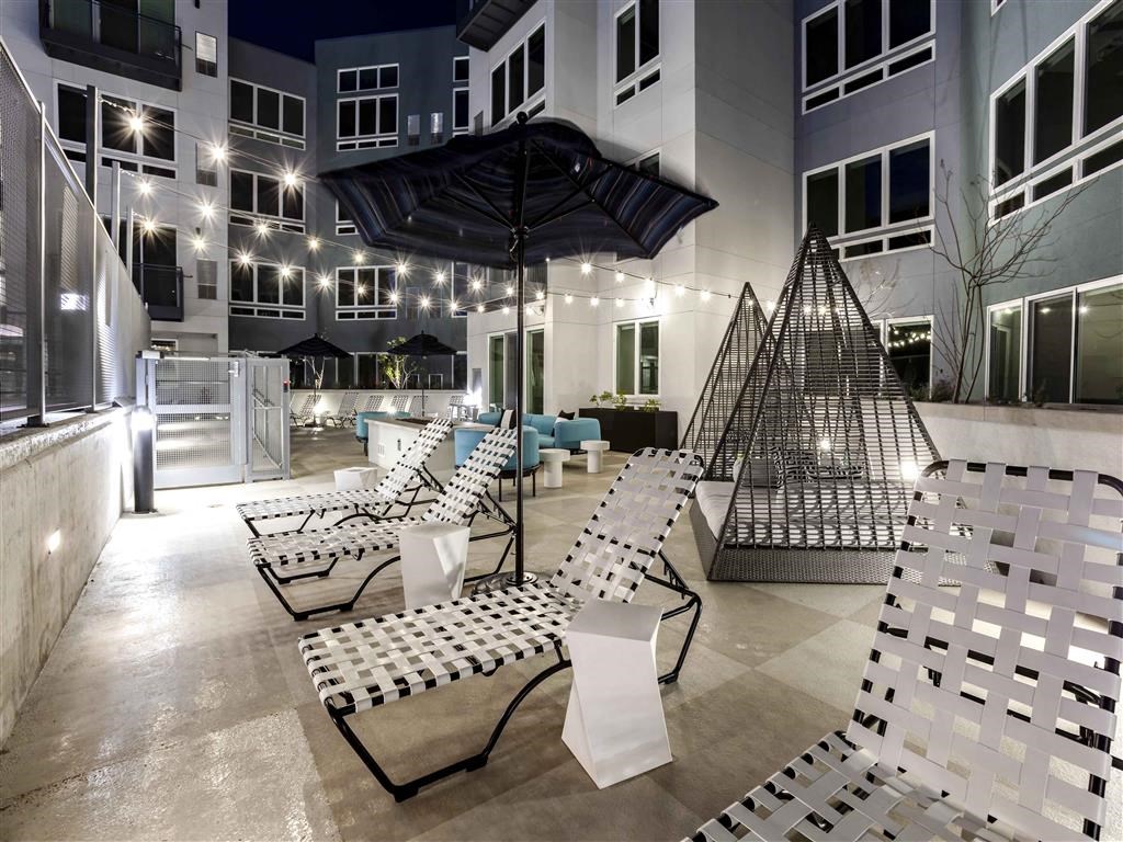 Circa Central Avenue