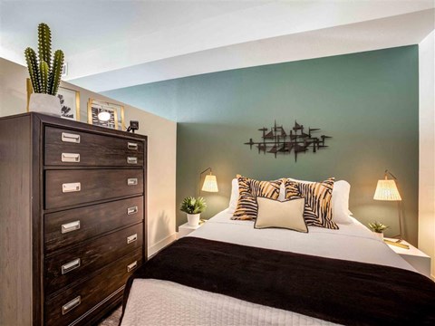 Gorgeous Bedroom at Circa Central Avenue, Phoenix