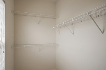 101 Maple Ridge Rd 1-3 Beds Apartment, Townhouse for Rent - Photo Gallery 4
