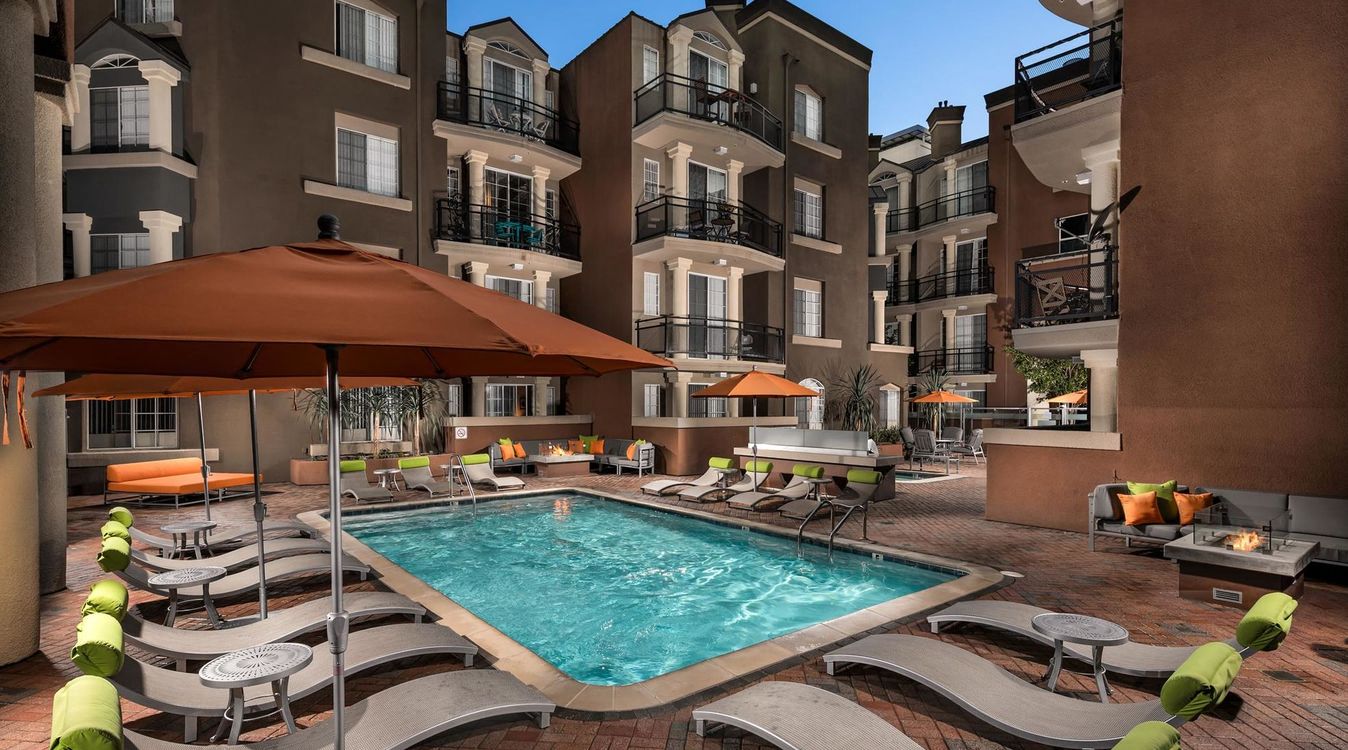 The Preston Miracle Mile Apartments Apartments In Los Angeles Ca