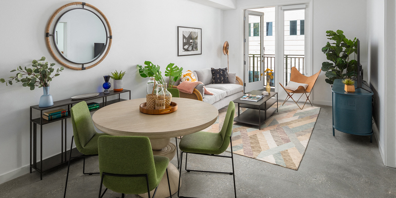 550 Harborfront 1 Bedroom Living Room