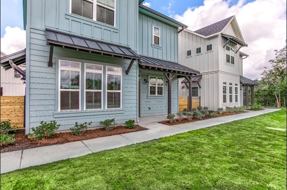 Birdsong at Alamo Ranch Apartments, 12130 Alamo Ranch Parkway, San