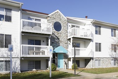 2140 Sanibel Island 1-2 Beds Apartment for Rent Photo Gallery 1