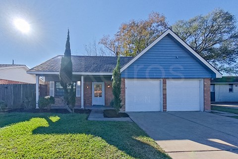 2722 Yale St 4 Beds Apartment for Rent