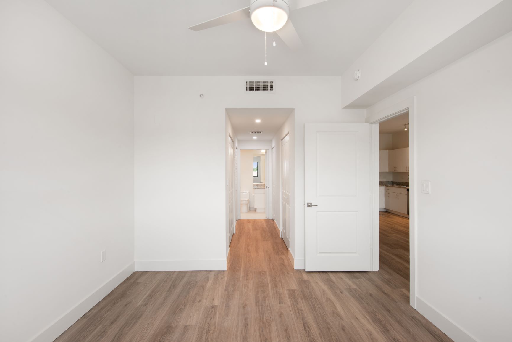 Brand New Zona Village luxury apartments now leasing in Davie, FL