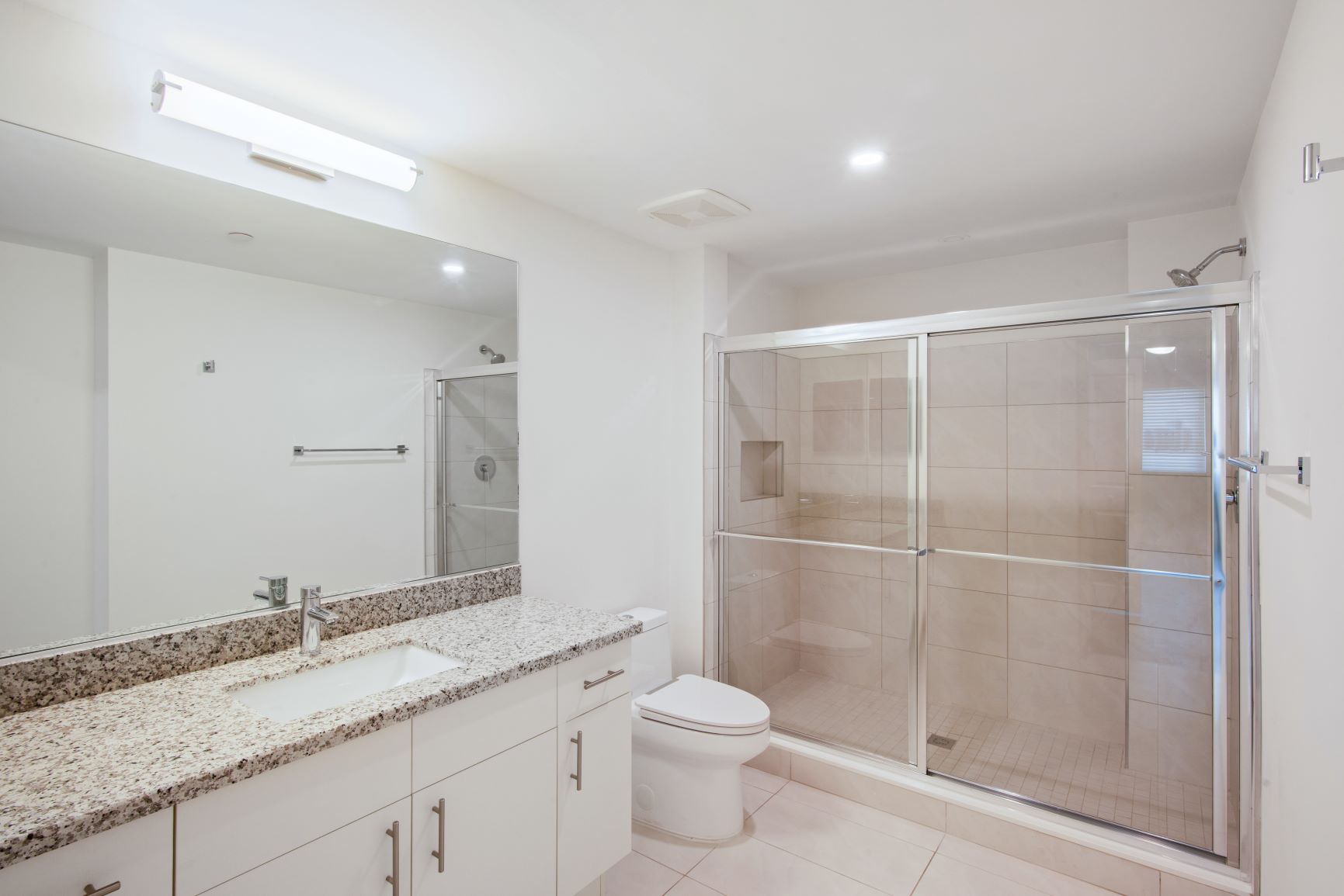 Brand New Zona Village luxury apartments now leasing in Davie, FL