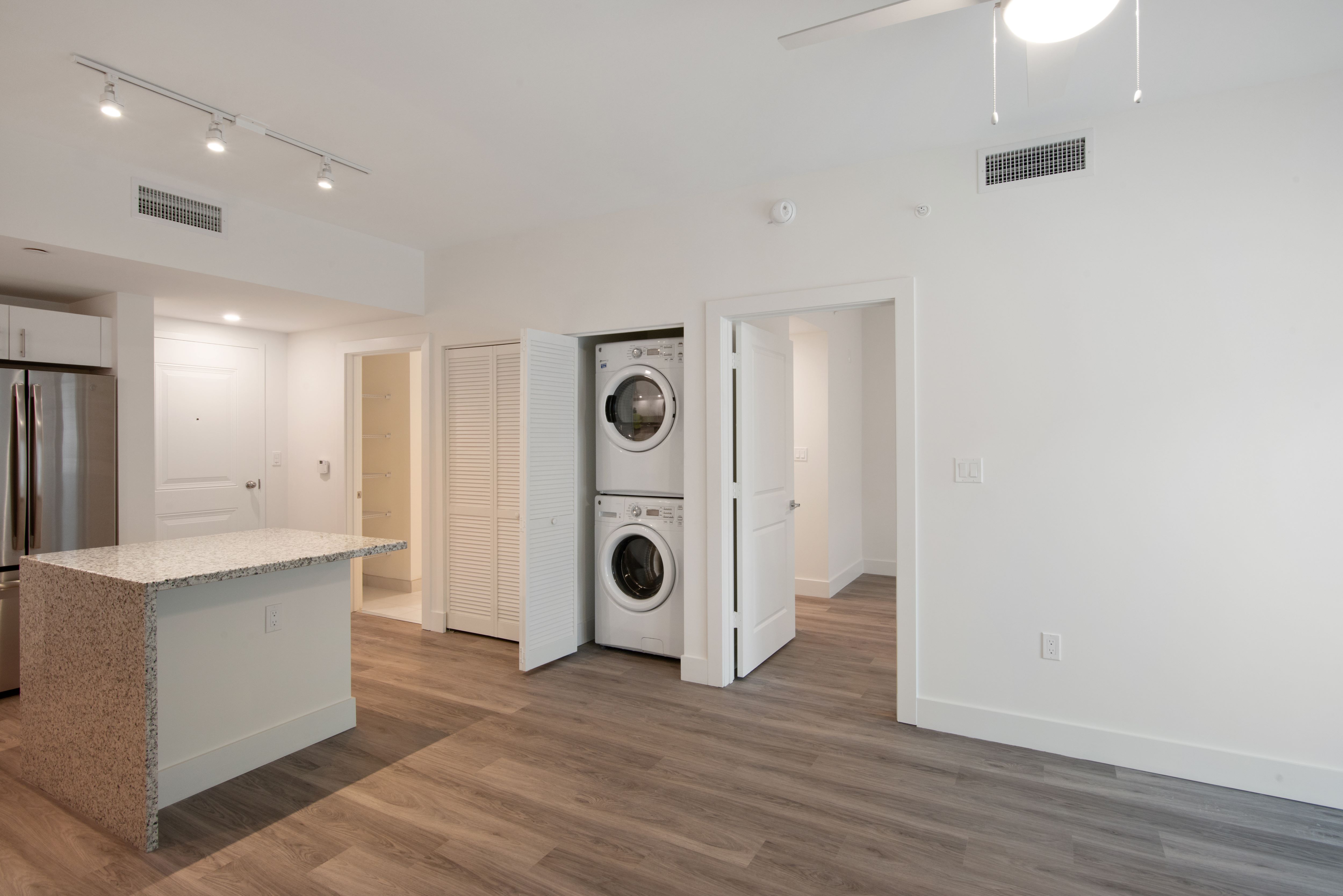 Brand New Zona Davie luxury apartments located in Davie, FL