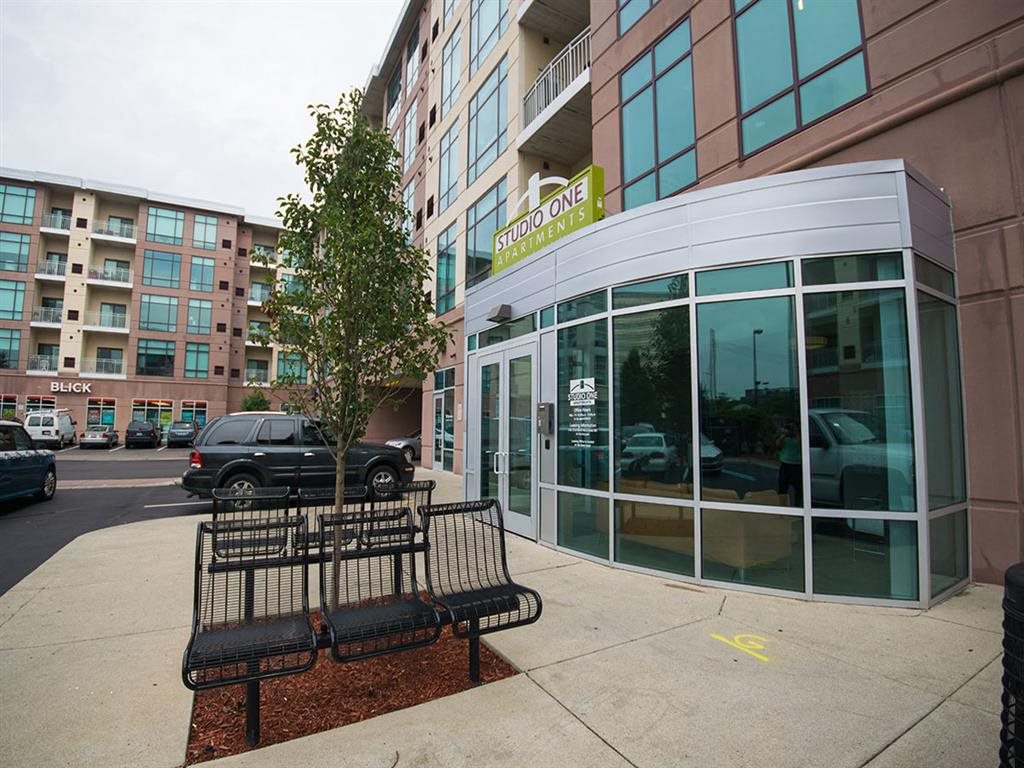 Photos and Video of Studio One Apartments in Detroit, MI