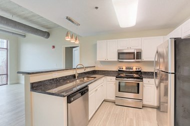 4501 Woodward Ave 1-2 Beds Apartment for Rent Photo Gallery 1