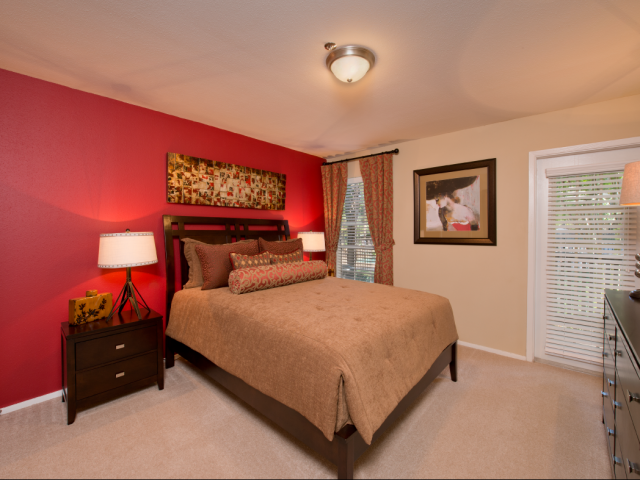 Foundations at Edgewater Apartments, 2222 Settlers Way Blvd, Sugar Land