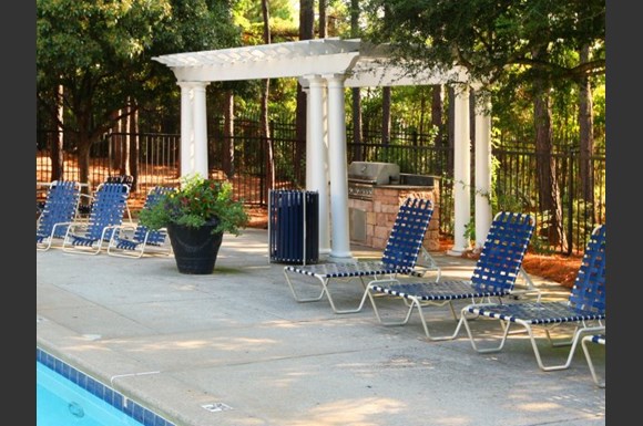 Manchester At Mansell Apartments 401 Huntington Drive