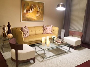 Regency At Woodland Townhomes