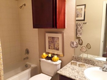 Regency At Woodland Townhomes