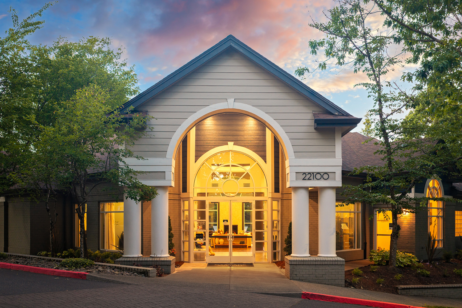 Cascade Summit Apartments for Rent in West Linn, OR - Leasing Office