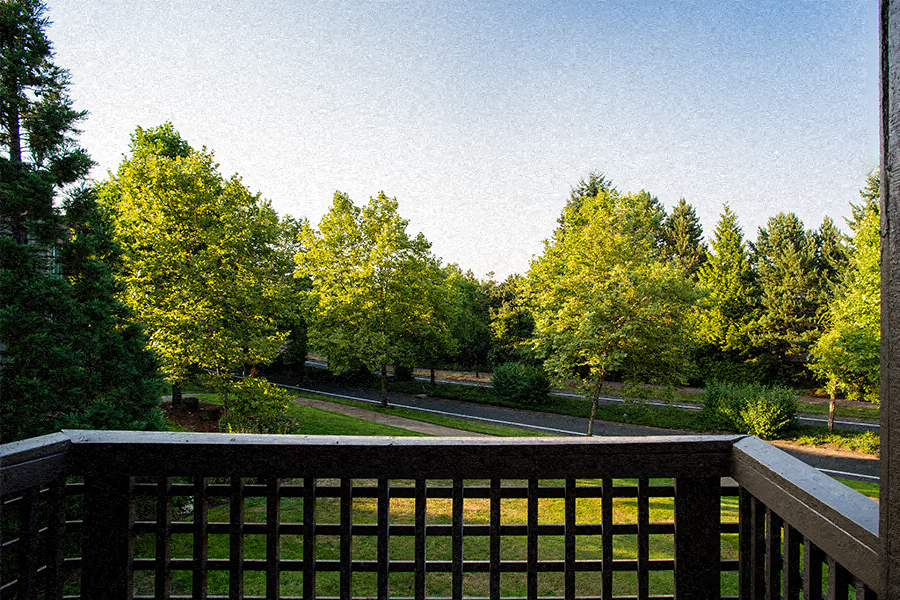 Rosemont Park Apartments for Rent in West Linn OR - Cascade Summit - balcony and patio