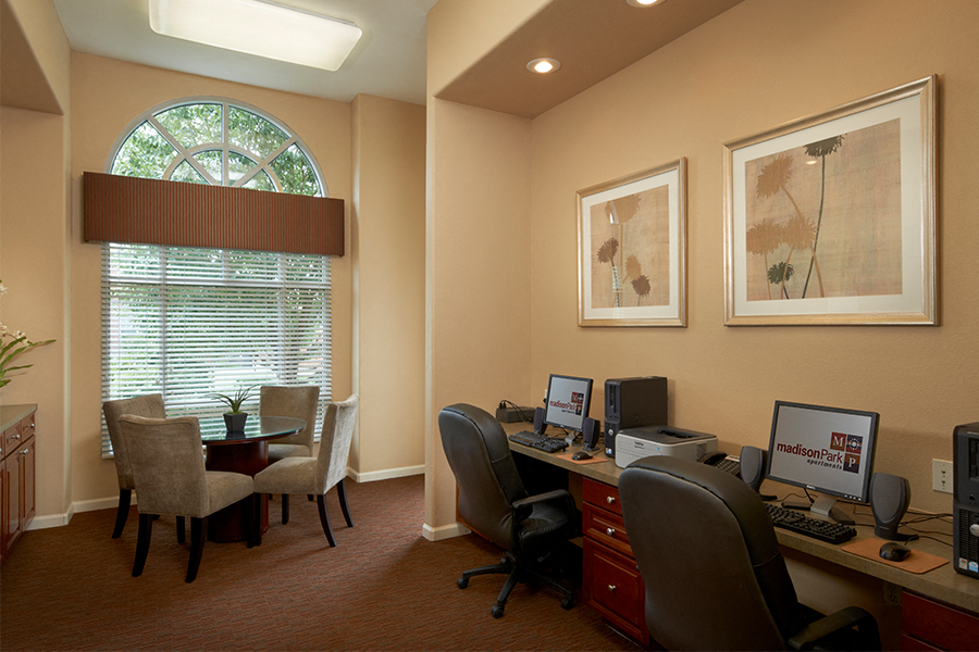 Madison Park - Thornton, CO - business center
