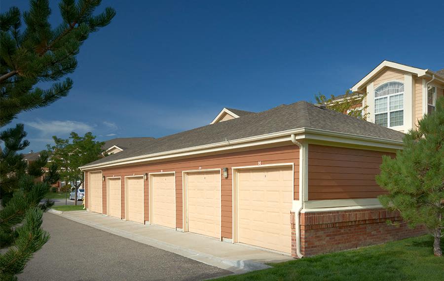 Madison Park - Thornton, CO - garage
