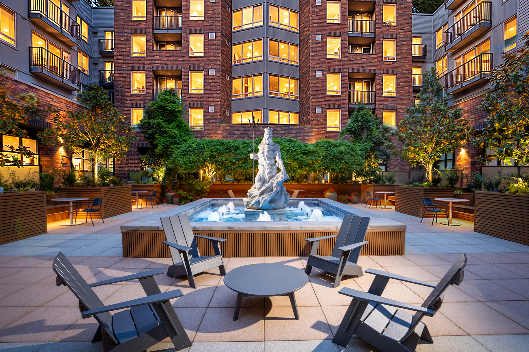 Neptune SLU Apartments in Seattle - Fountain