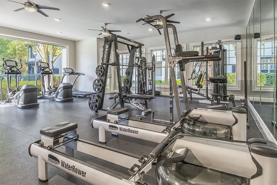 Promenade Park apartments - Ballantyne Apartments in Charlotte, NC - Fitness Center