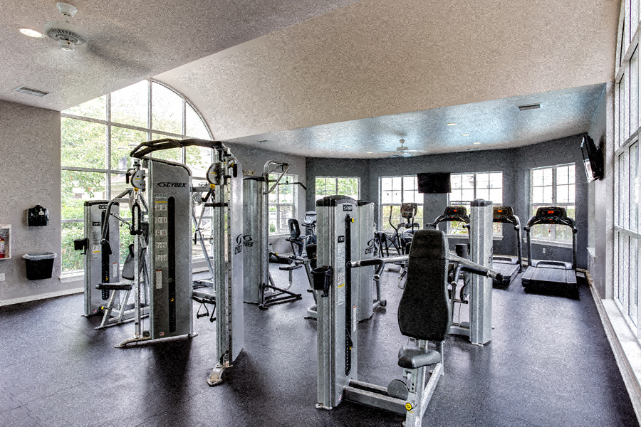 Quatama Crossing Cybex fitness center equipment Beaverton OR