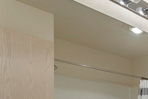 Bathroom Quatama Crossing - Beaverton, OR - bathroom storage