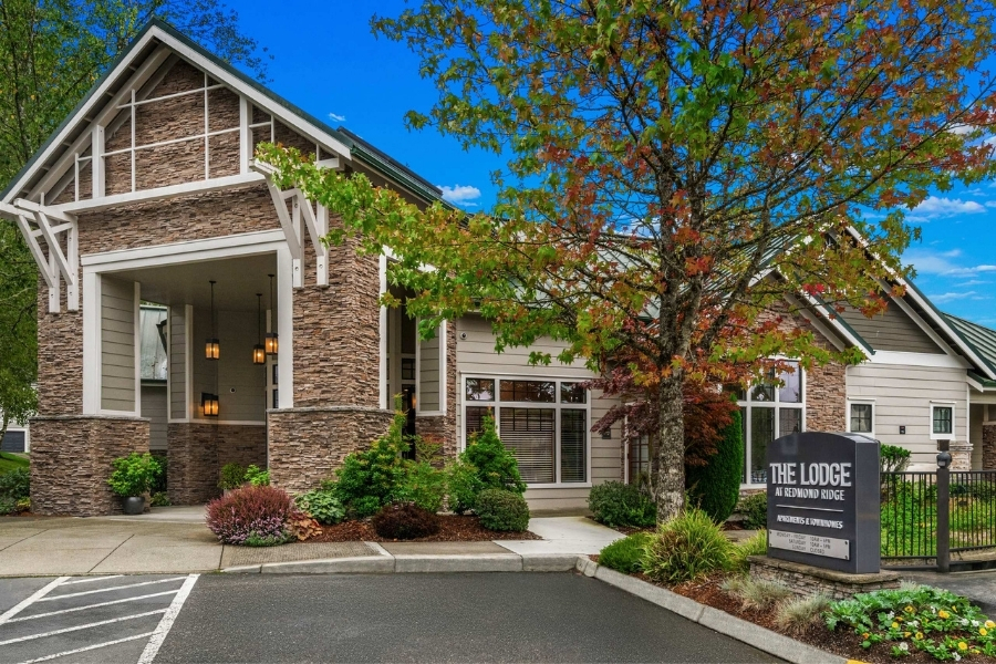 Apartments in the Lake Washington School District - The Lodge at Redmond Ridge - Leasing Office