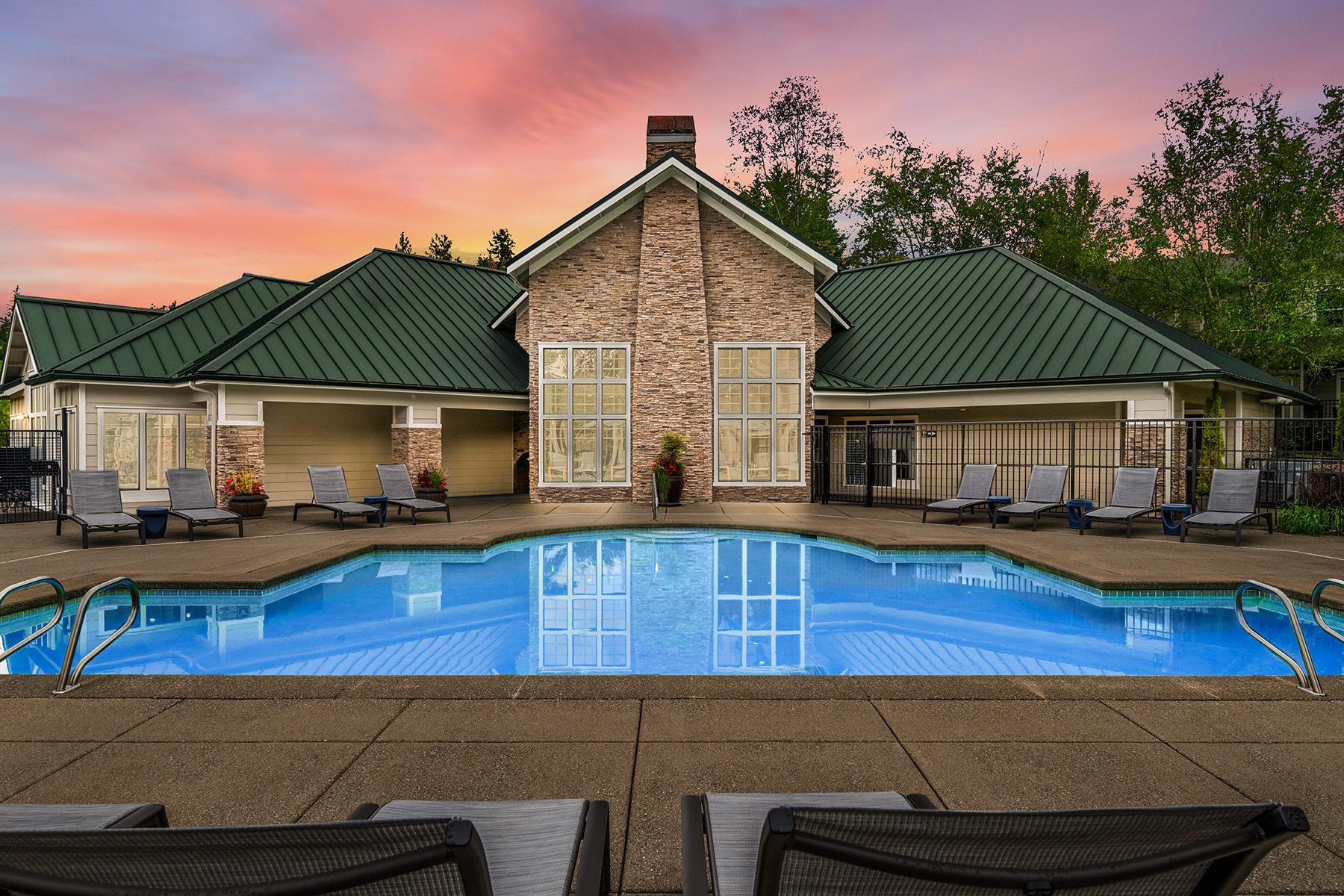 The Lodge At Redmond Ridge