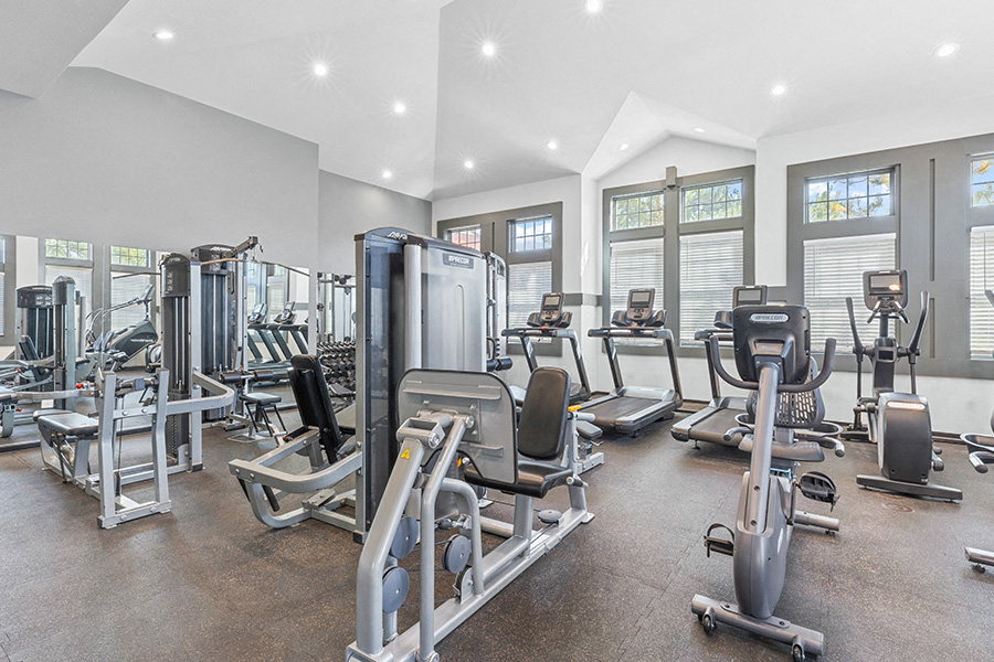 The Sanctuary at Tallyns Reach Apartments in Aurora, CO - fitness center