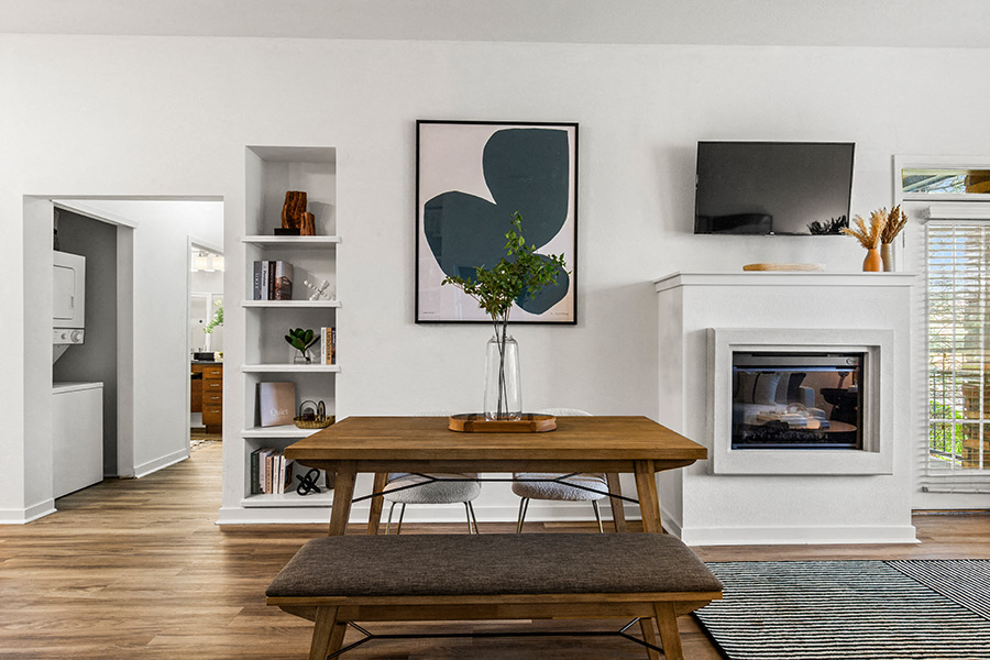 Aurora, CO Apartments - The Sanctuary at Tallyns Reach - Dining Room
