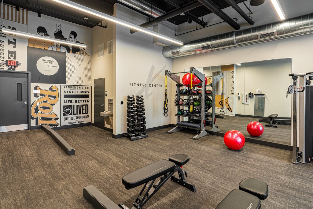 the gym at the flats at obsidian district