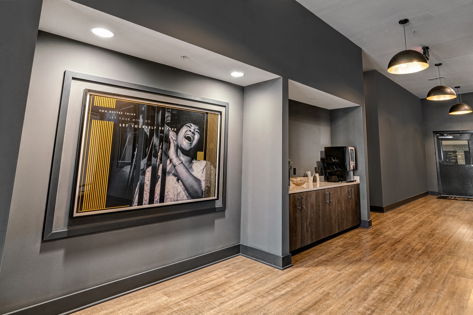 265 East State Street Studio-2 Beds Apartment for Rent - Photo Gallery 1