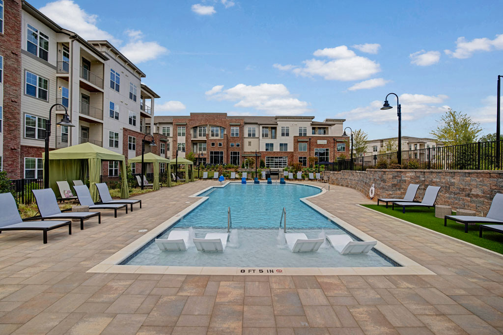 Saltwater swimming pool at Apartments @ Eleven240, Charlotte