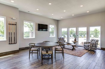 Clubroom - Photo Gallery 5