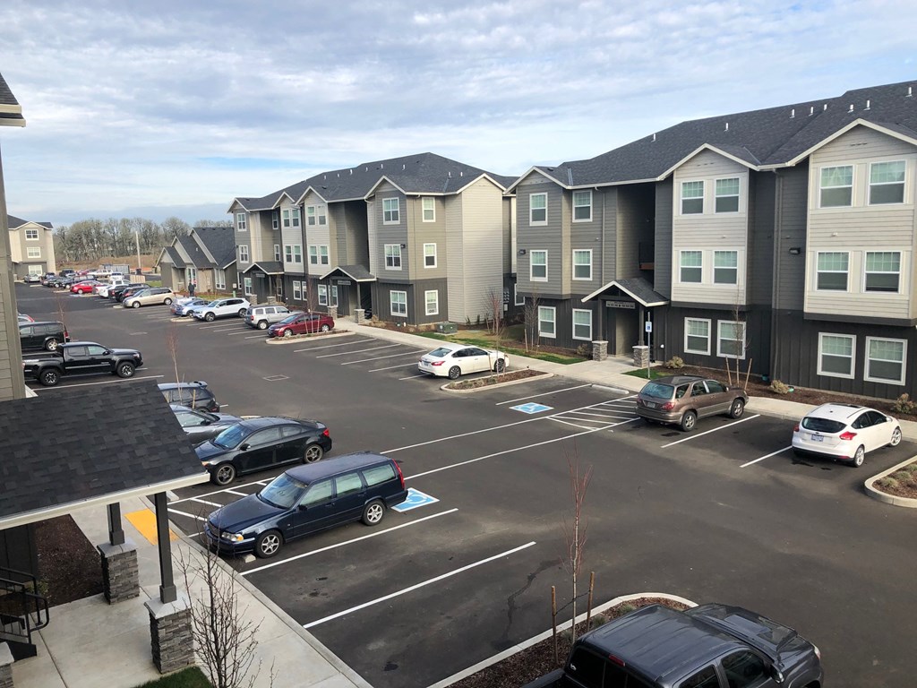 Baker Creek Apartments