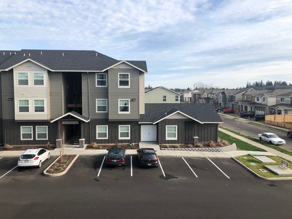 Baker Creek Apartments