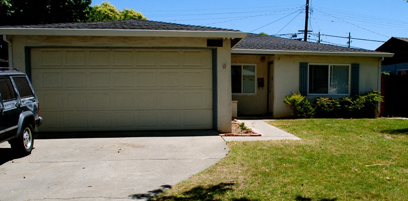 3086 Franela Drive 3 Beds Apartment for Rent
